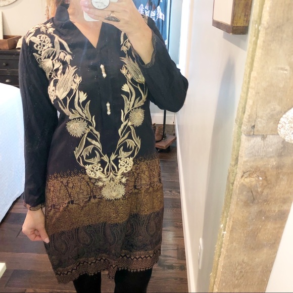 Indian style xsmall embroidered side slit tunic - Picture 1 of 7